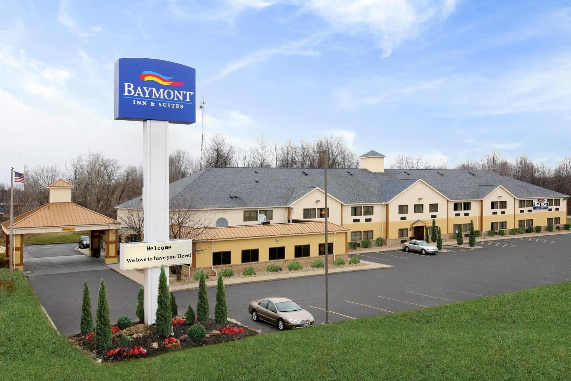 Отель Baymont By Wyndham Boston Heights/Hudson Экстерьер фото